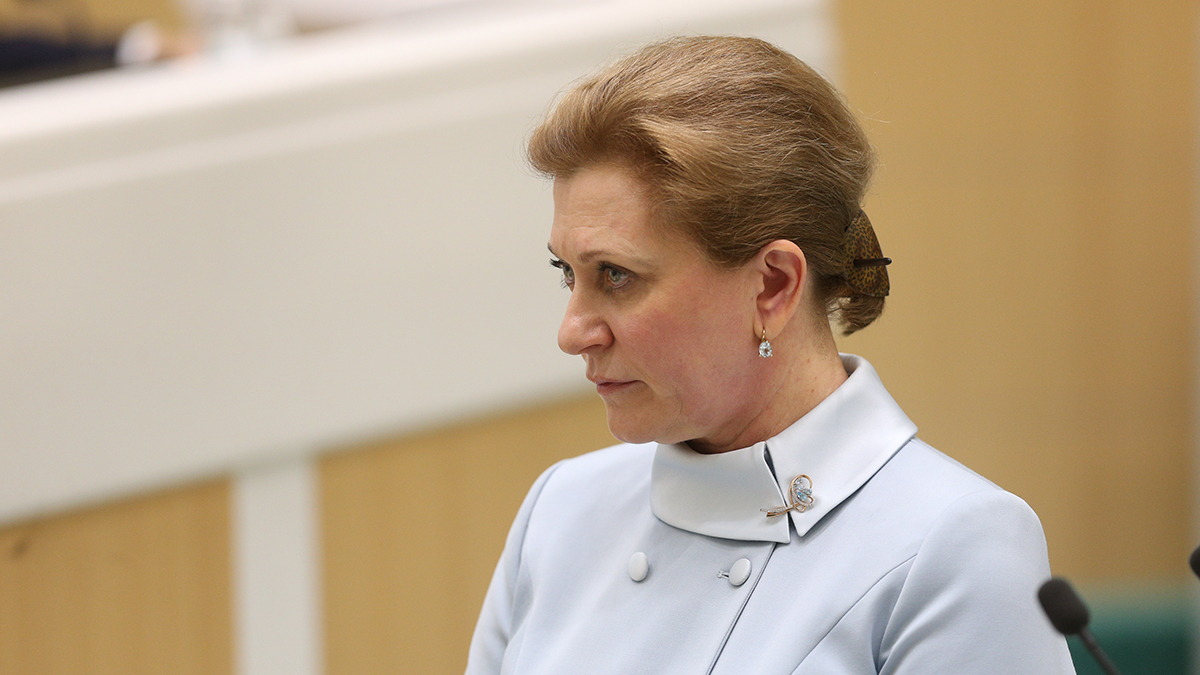 Попова допустила ухудшение ситуации из-за COVID-19 после Нового года