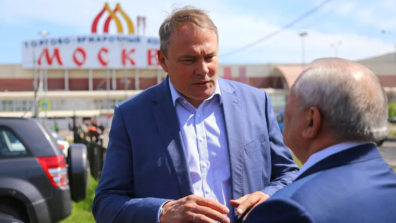 Петр Толстой: Пробки и стихийные парковки возле ОРТЦ «Москва» постепенно исчезают