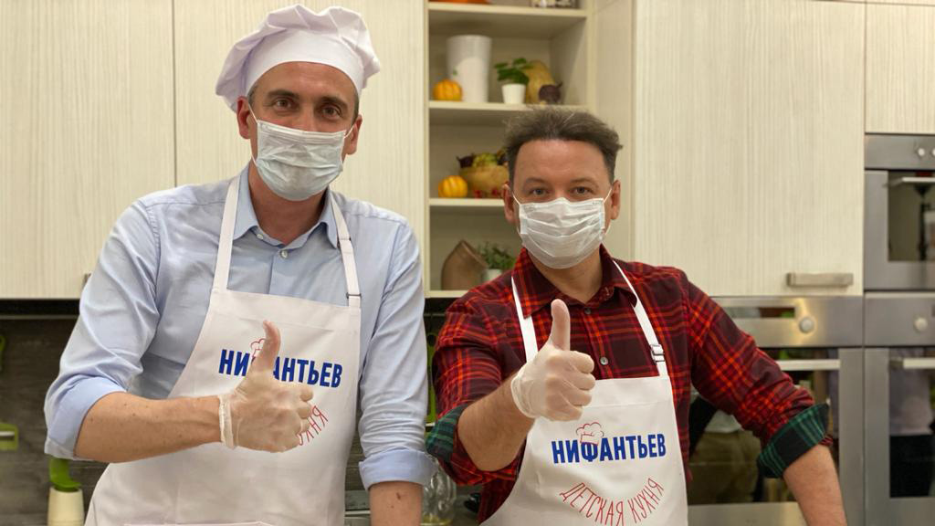 Выход из соцсетей: Евгений Нифантьев и Александр Олешко провели мастер-класс