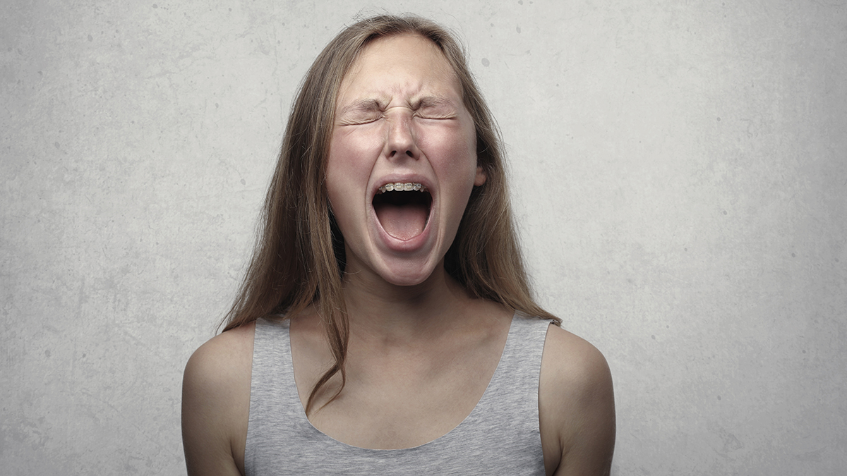 Как понять, что ты на грани нервного срыва: симптомы, причины, последствия и как не пропустить