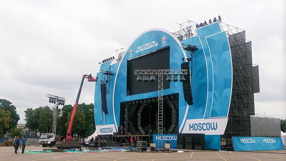 Арт-объект сервиса Russpass появится в «Лужниках» к открытию чемпионата по футболу