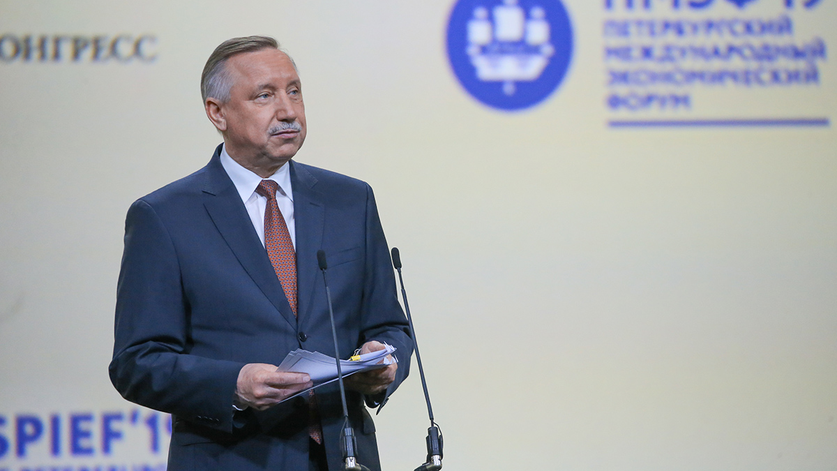 Беглов допустил усиление ограничений в Санкт-Петербурге по COVID-19