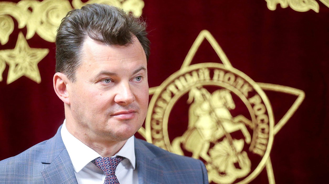 Роман Романенко поддержал предложение об индексации пенсий работающим пенсионерам