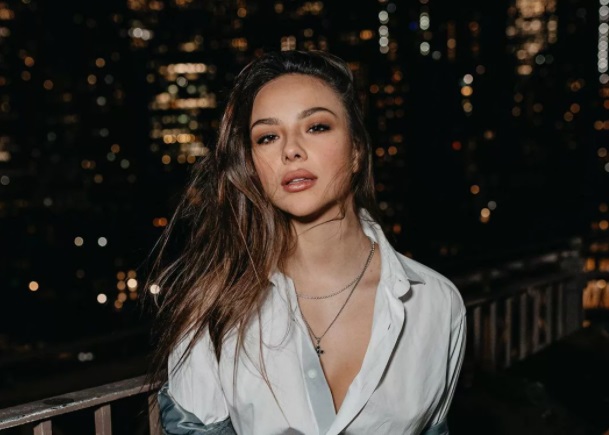 Победительница «Холостяка» показала кольцо от Тимати за 22 миллиона рублей