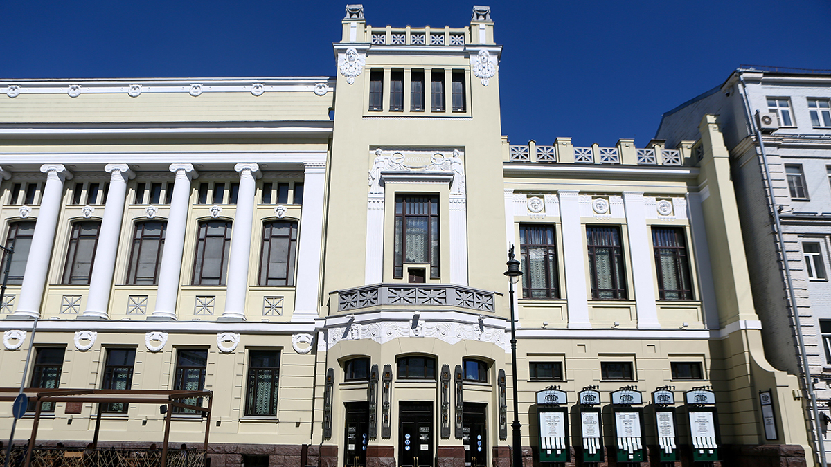 Ленком Марка Захарова открывает сезон