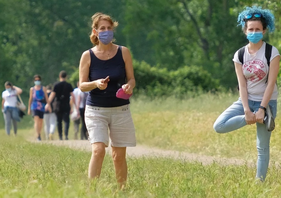 В Роспотребнадзоре рассказали о влиянии погоды на распространение COVID-19