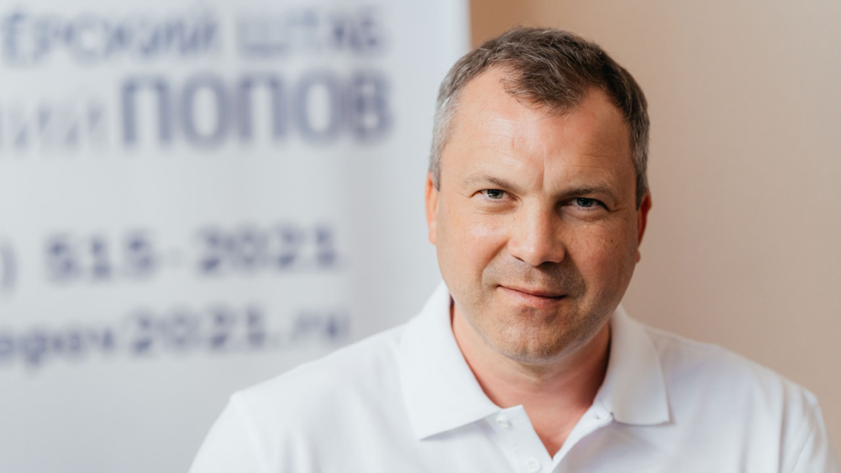 Телеведущий Евгений Попов считает необходимым улучшить коммуникацию между властью и обществом