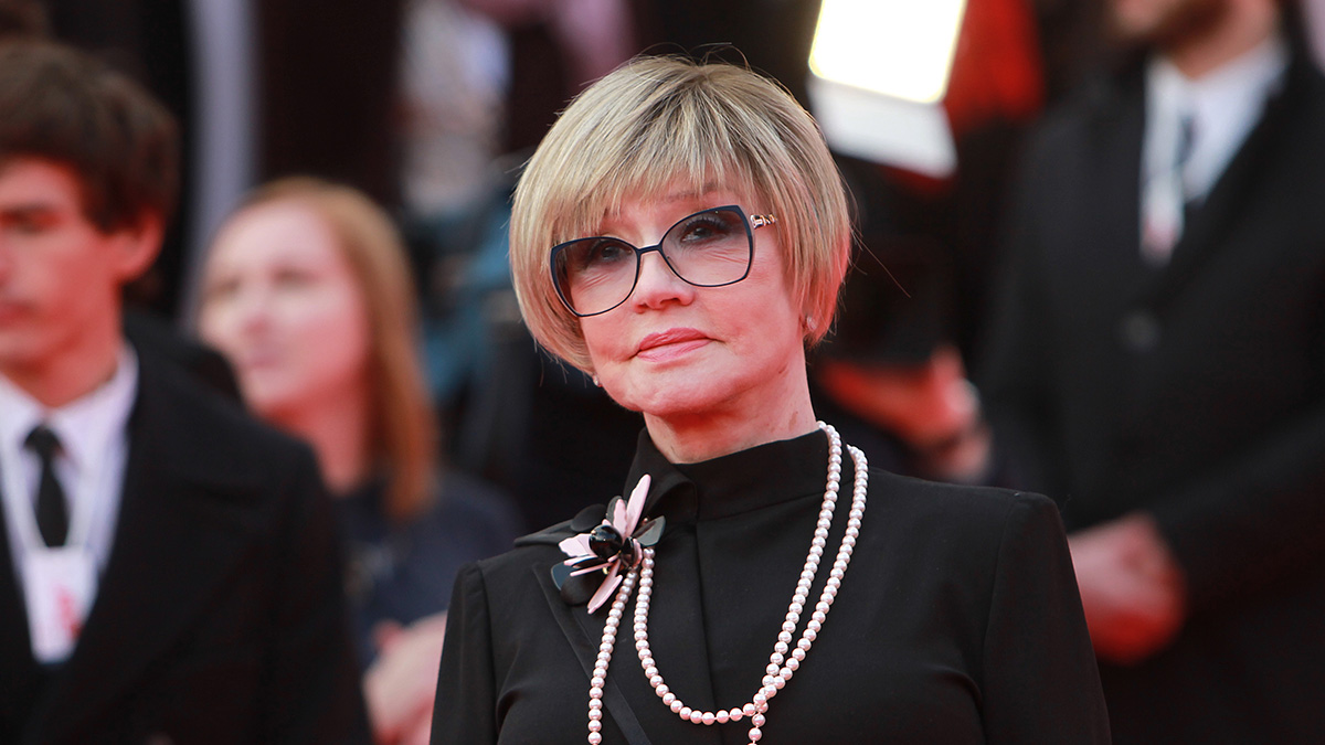 Актрису Веру Алентову отпустили домой из больницы