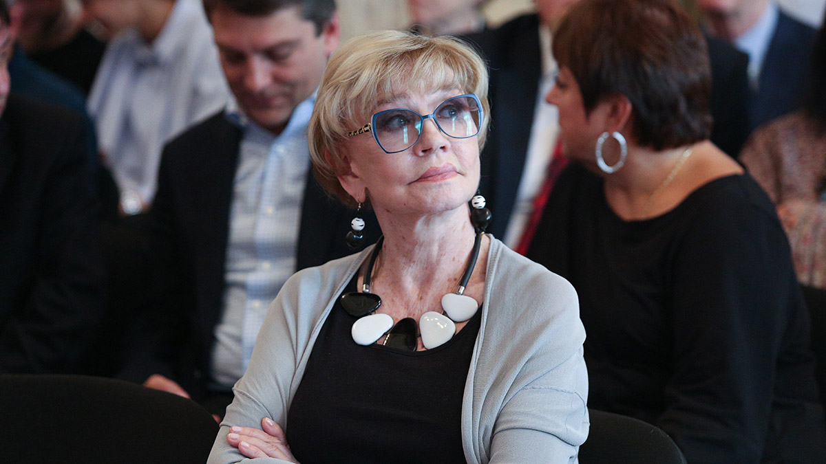 Худрук Театра имени Пушкина рассказал о состоянии Веры Алентовой