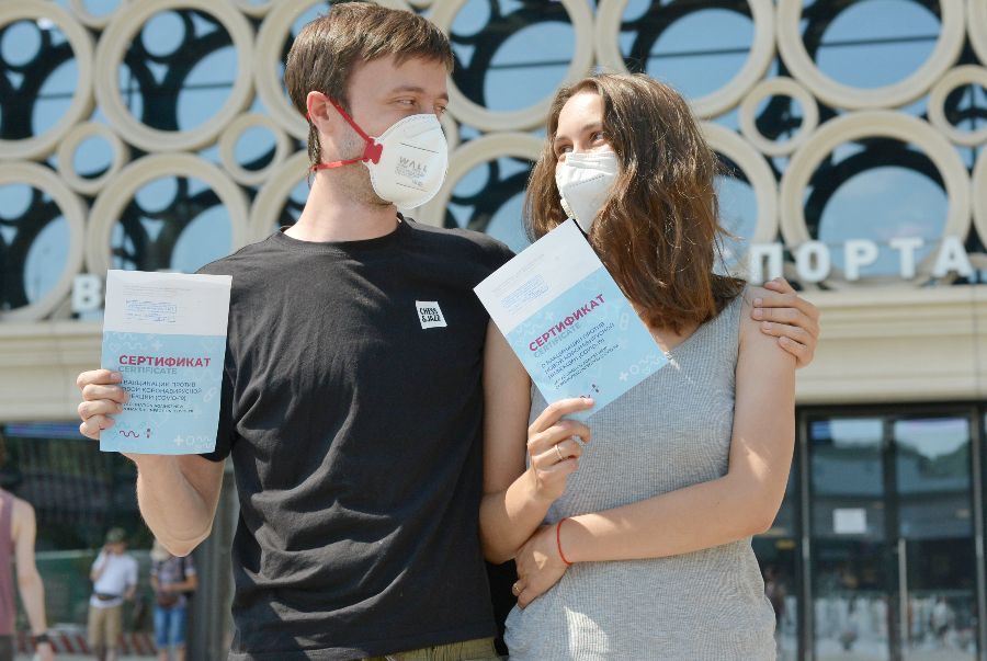 Клиническое исследование вакцины «Спутник V» для подростков стартовало в Москве