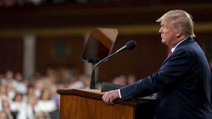 «Мы — нация в упадке»: Трамп предупредил США об опасности чтения нотаций другим странам