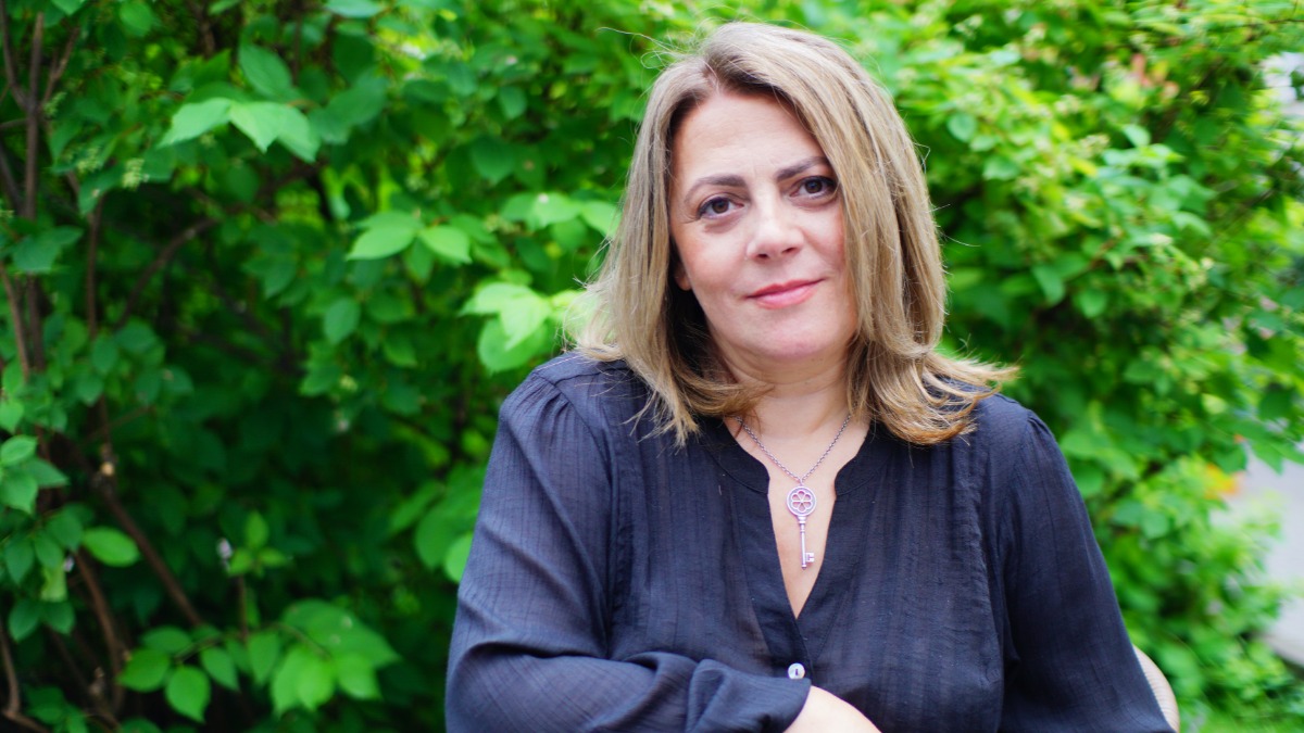 Елена Пинджоян часто приходит в Бобров переулок и вспоминает школьные годы