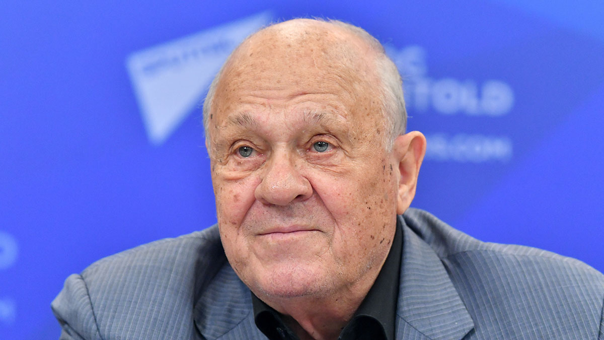 Друзья скончавшегося Меньшова планируют закончить его последний проект