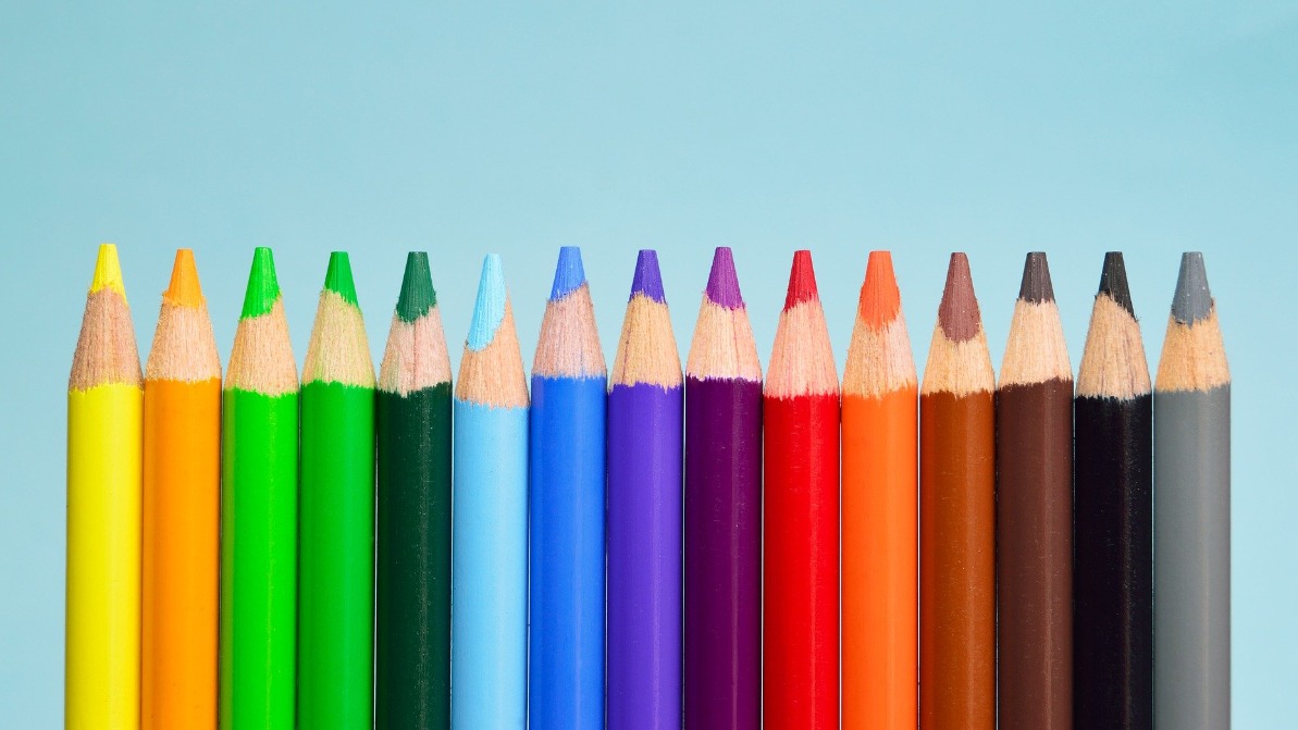 Астрологи рассказали, какой цвет лучше подходит для каждого знака зодиака