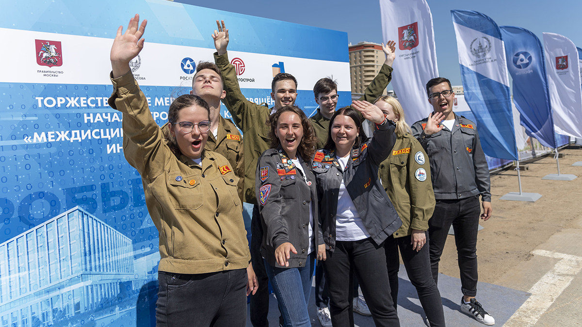 Сергей Собянин рассказал, как стать участником московских студенческих отрядов