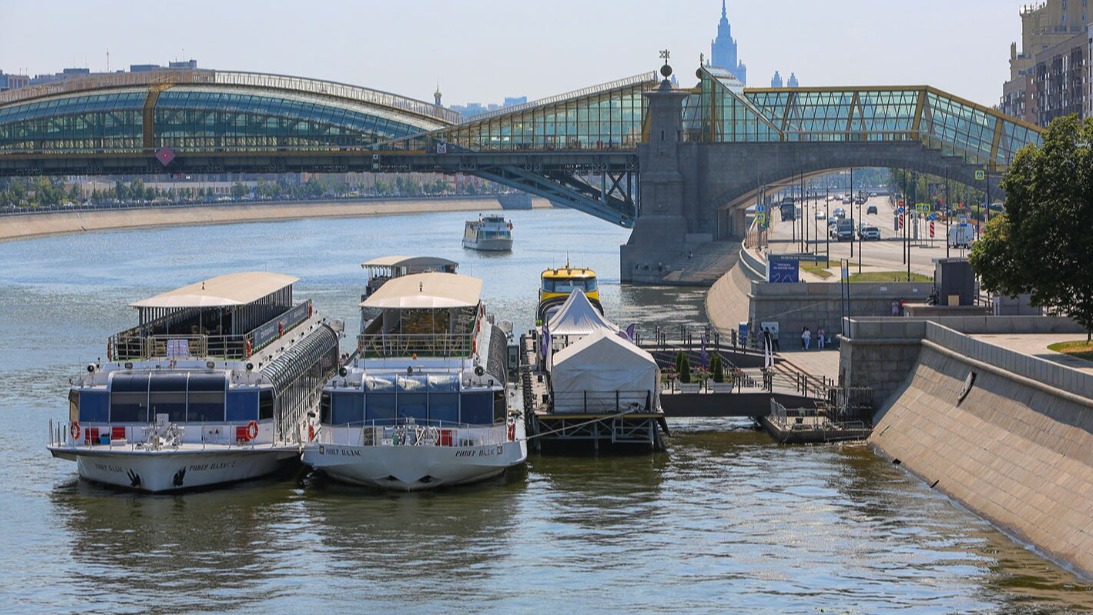 Причал Киевский вокзал отремонтировали в Москве