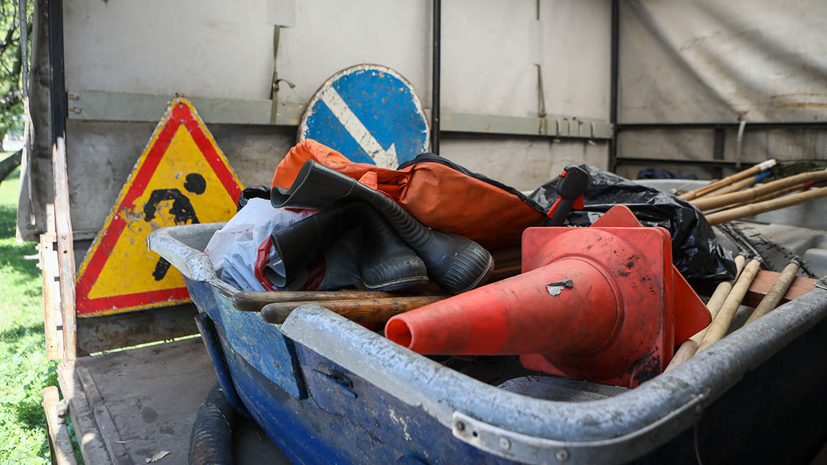 Улицы Москвы очистят от оставшейся после зимы мраморной крошки