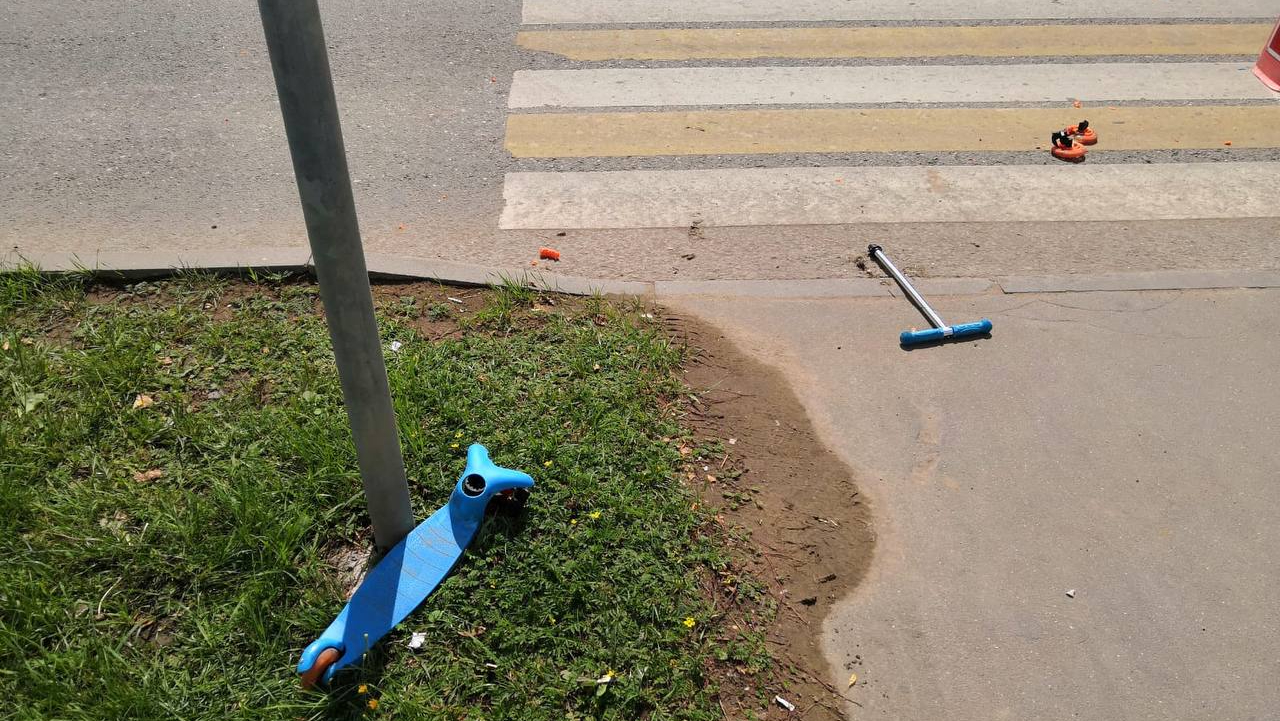 Мать сбившей троих детей на западе Москвы девушки отказалась комментировать ситуацию