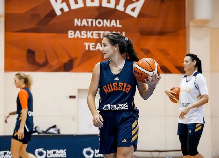 Российские баскетболистки выиграли первый матч олимпийского турнира