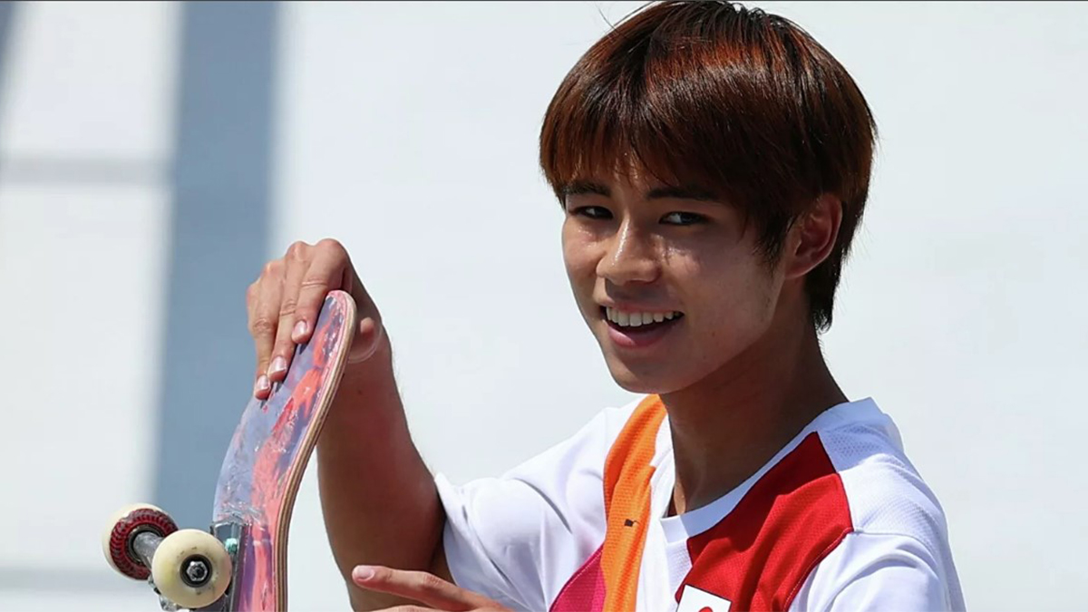 Первым в истории олимпийским чемпионом в скейтбординге стал японец Юто Хоригомэ