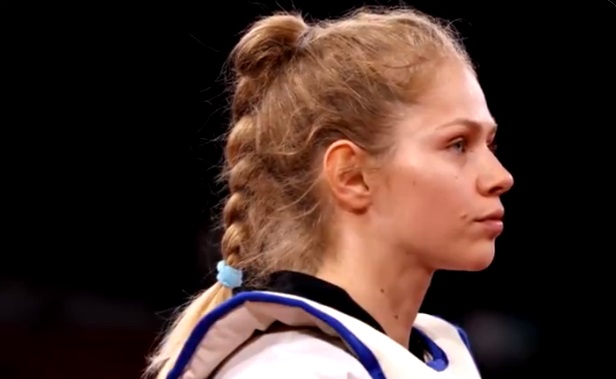 Российская тхэквондистка Минина завоевала серебро на Олимпиаде в Токио