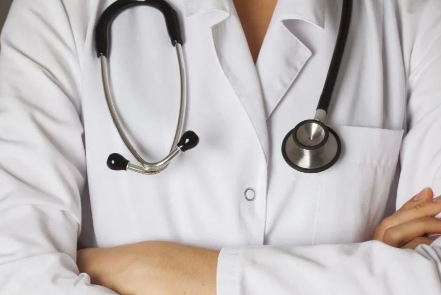 Главный ревматолог Москвы назвала симптомы псориатического артрита