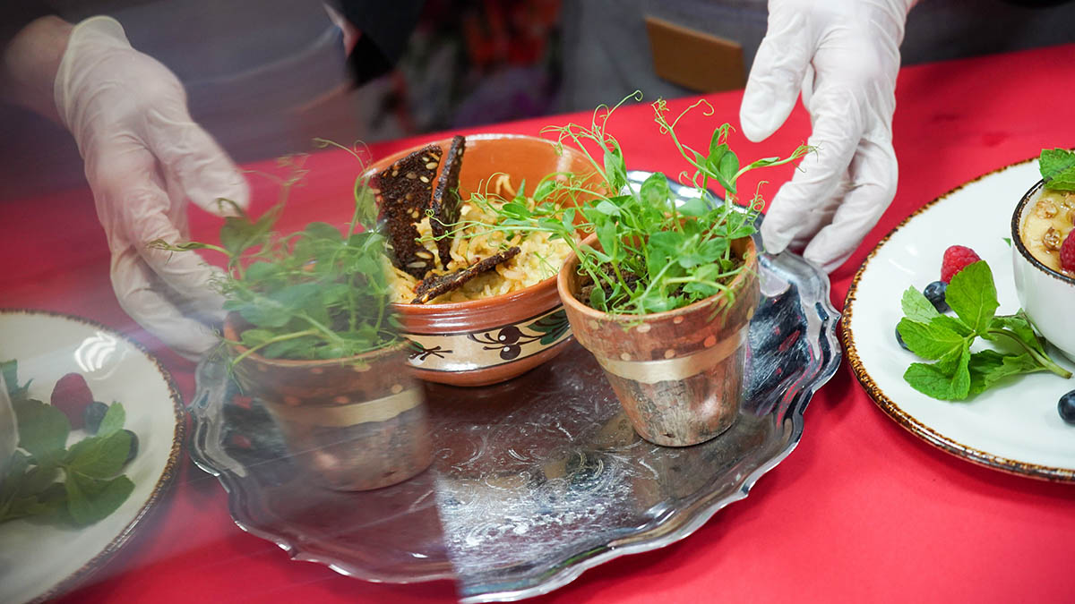 Фестиваль «Ешь! Смотри! Люби!» объединил рекордное количество ресторанов 