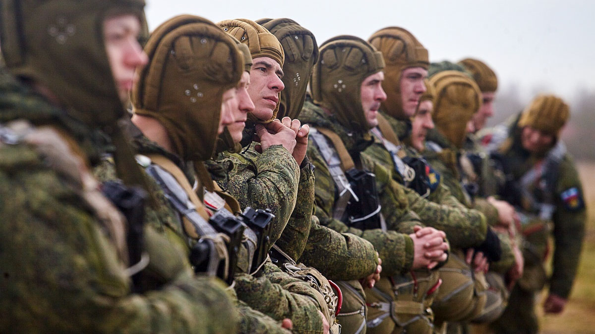 Бойцы ВДВ сорвали прорыв ВСУ в Курской области
