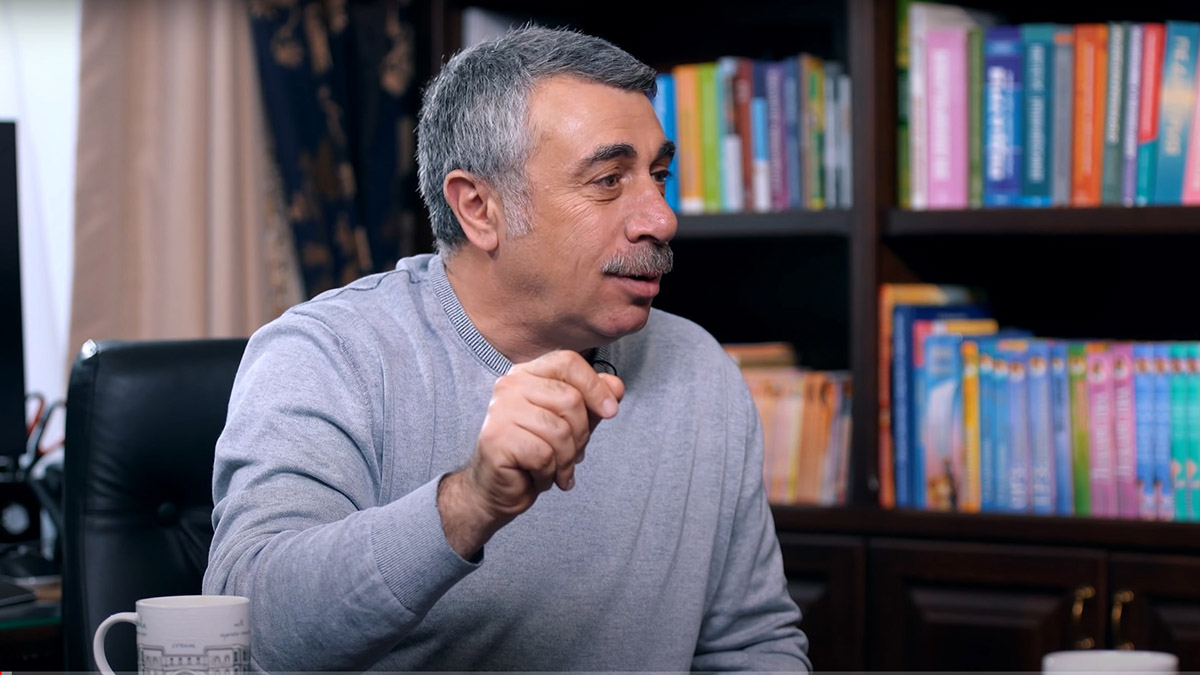 Доктор Комаровский назвал главные причины детского плача 