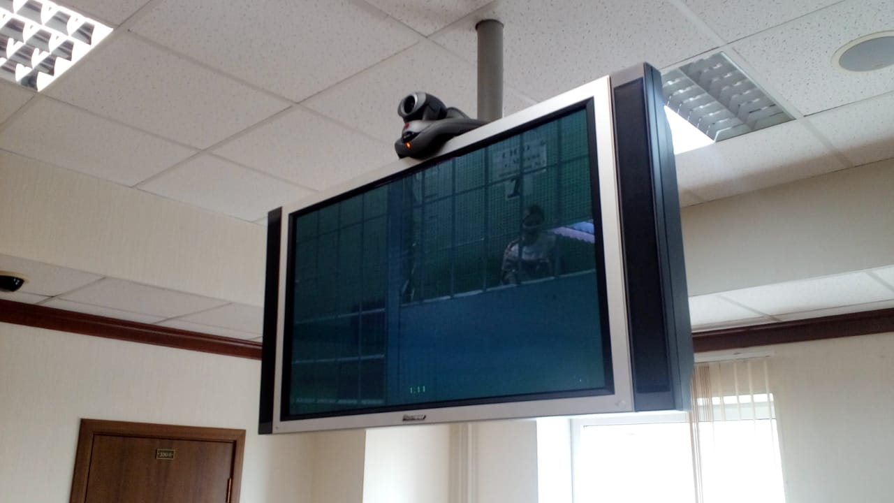 Девушка, сбившая троих детей в Солнцеве, в слезах попросила вернуться под домашний арест