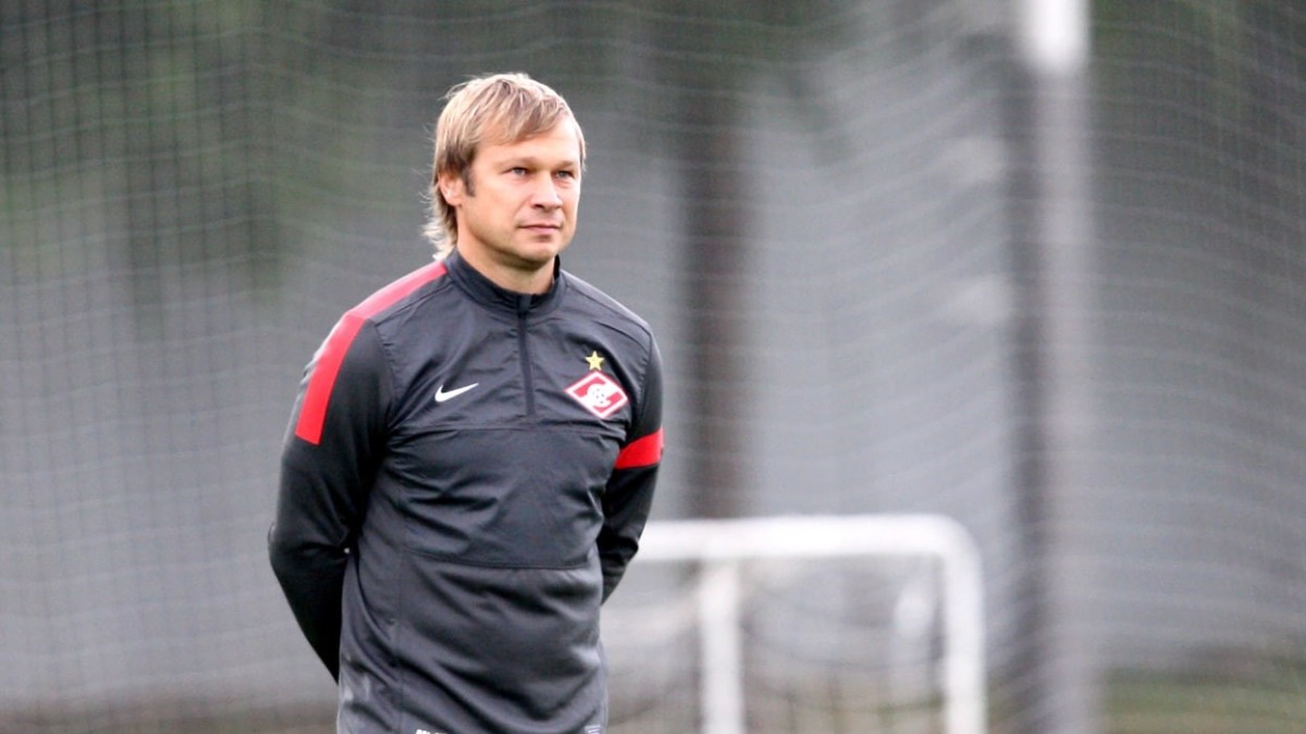 ФК «Спартак» объявил об уходе спортивного директора Дмитрия Попова