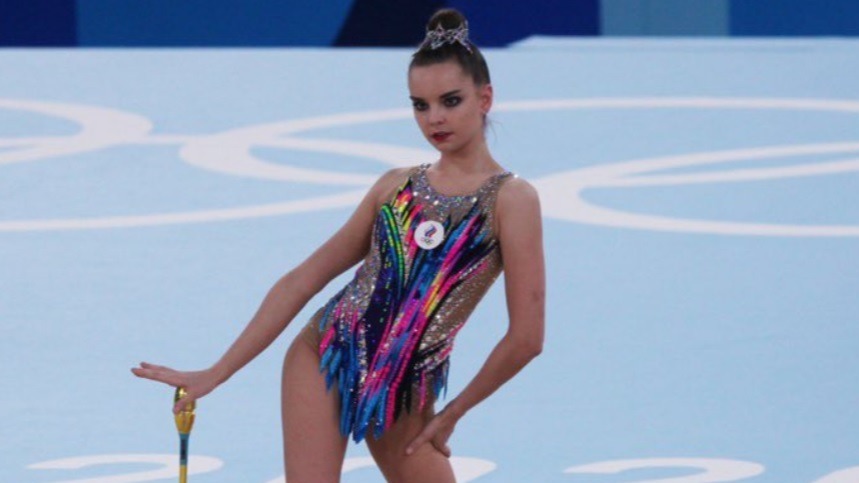 Гимнастка Аверина завоевала серебро в индивидуальном многоборье на Олимпиаде