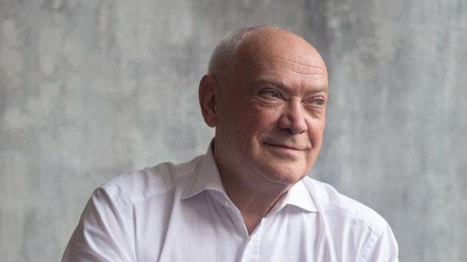 Академик Румянцев одобрил инициативу москвичей установить памятную доску Эльдару Рязанову