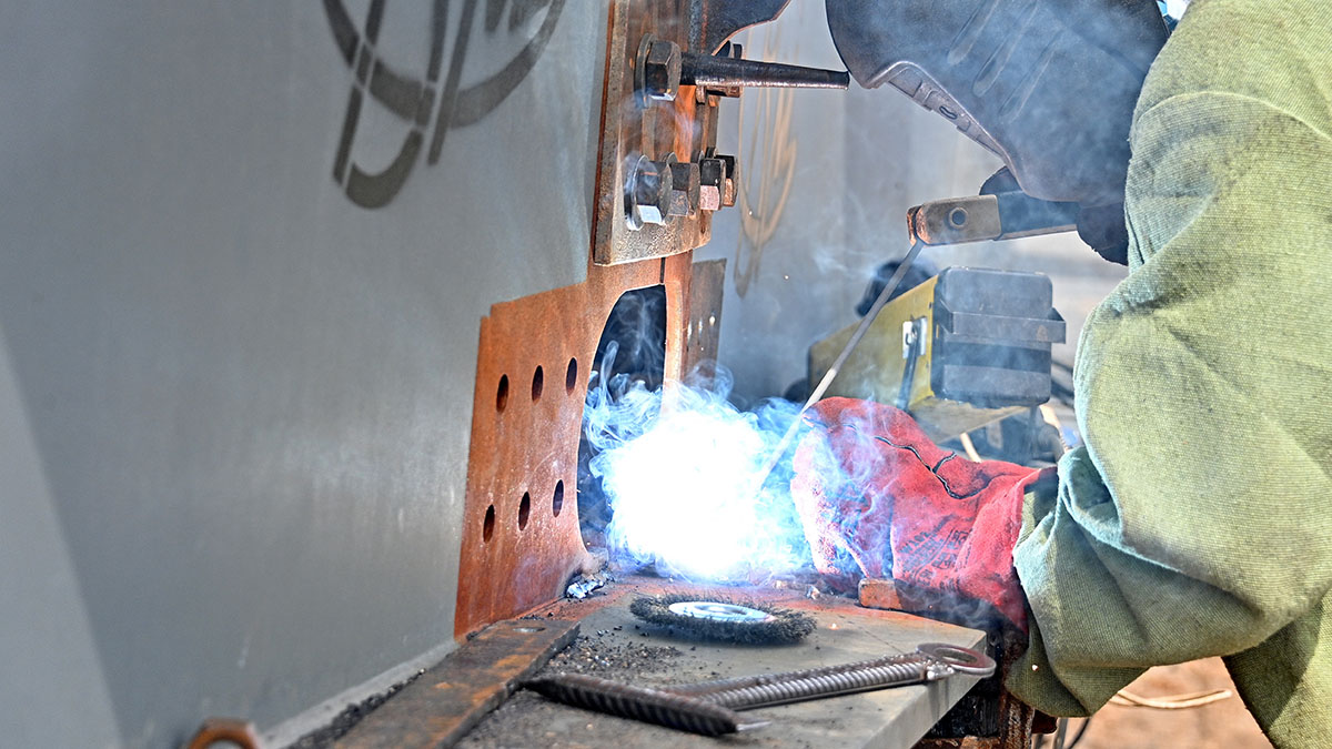 Дорогу и мост через реку Сосенку ввели в эксплуатацию в ТиНАО