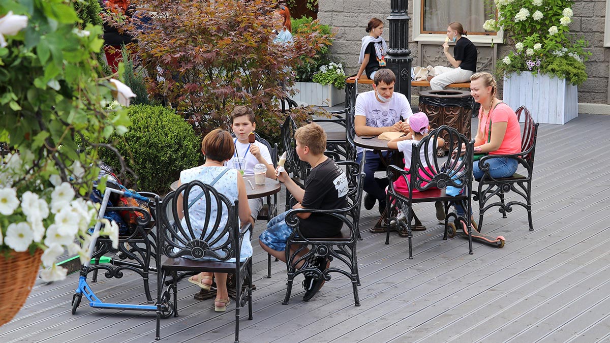 Иван Бобров: Московским рестораторам рассказали об особенностях размещения веранд