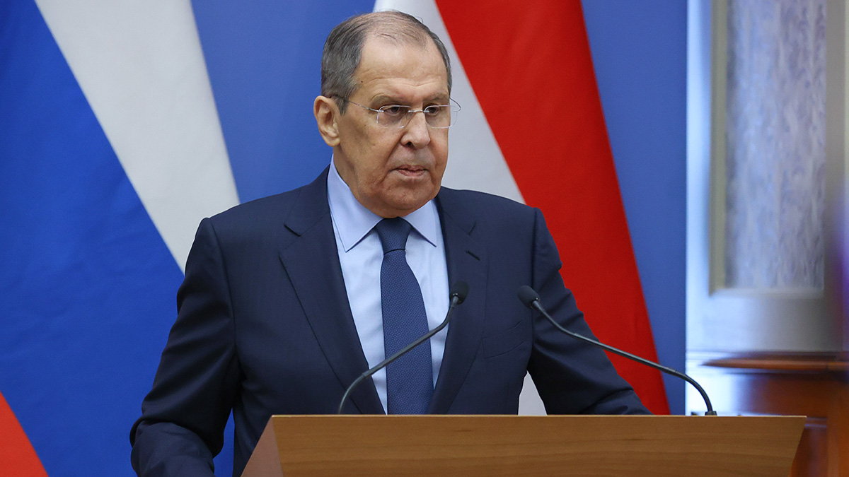 Лавров пошутил, что может взять в МИД боксеров в текущей международной ситуации