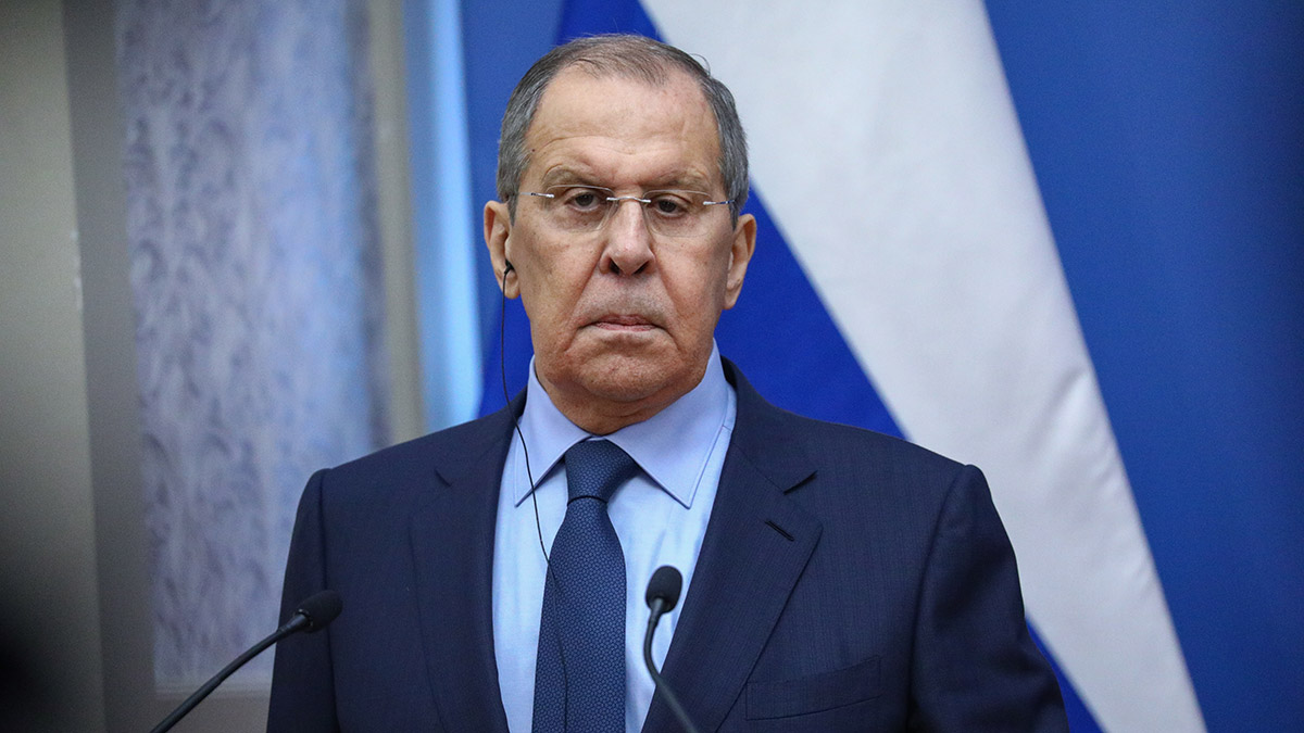 Лавров заявил, что посол США обещал изучить документы о вмешательстве в выборы РФ