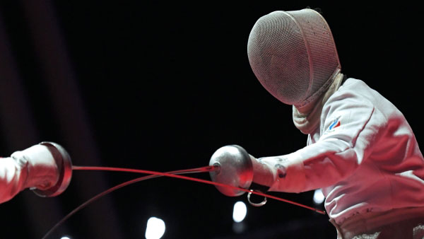 Шпажист Шабуров взял серебро Паралимпиады в Токио