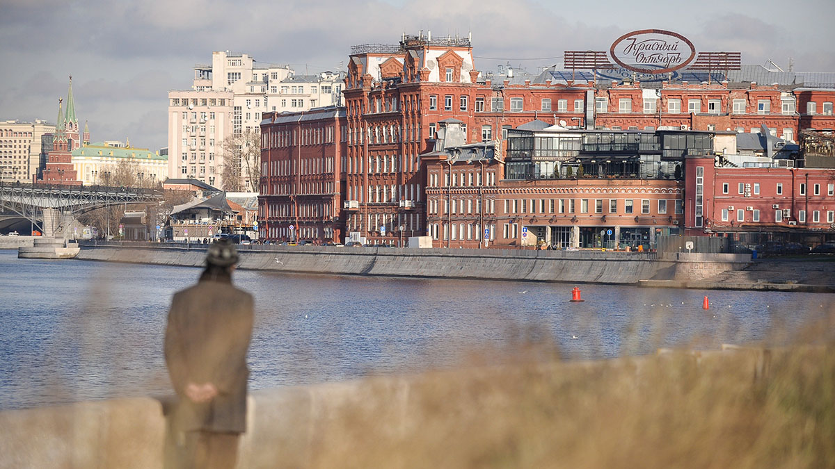 Какая погода будет в Москве в начале ноября 2025 года