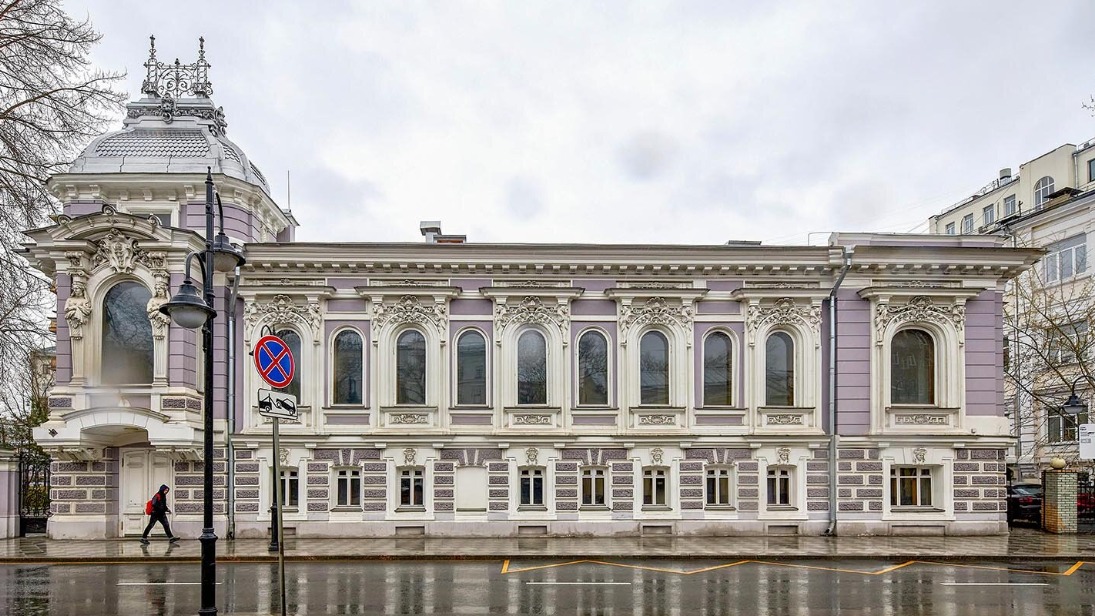 Москвичам рассказали, в чем ценность дома-хамелеона на Пятницкой