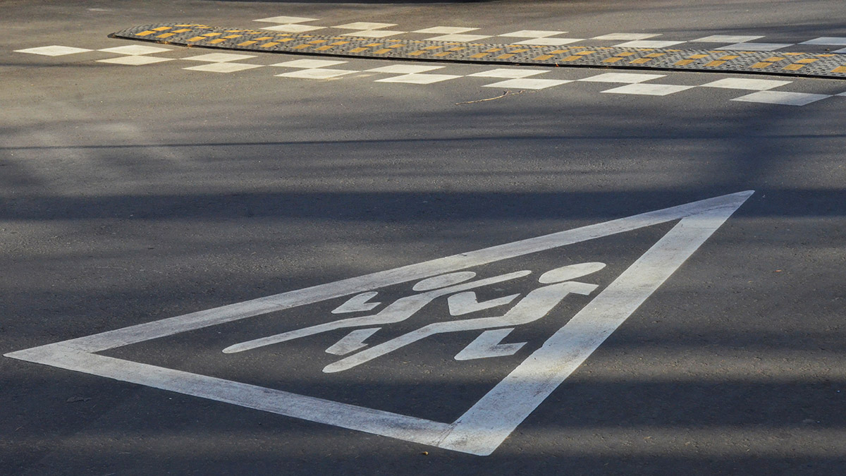 В Подмосковье нанесут разметку почти на 13,5 тысячи пешеходных переходов