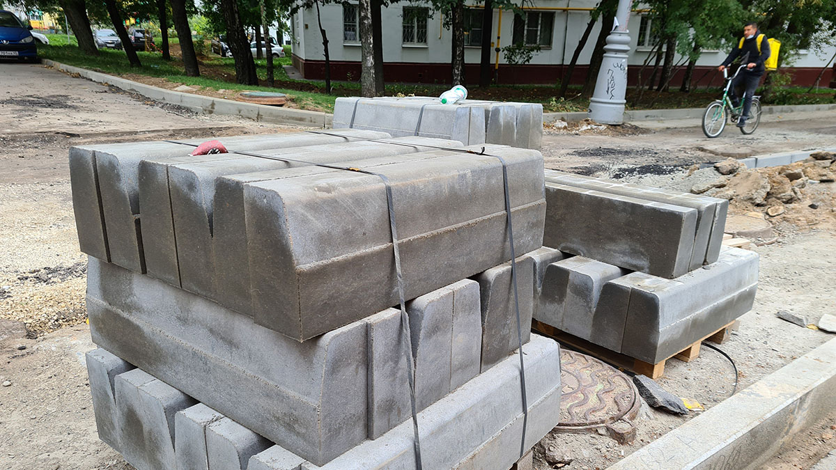 Работы по благоустройству стартовали в Басманном районе