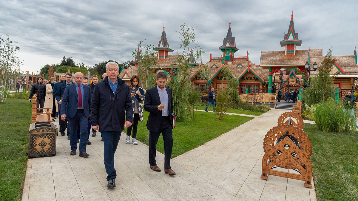 Сергей Собянин оценил развитие городских проектов на юго-западе столицы