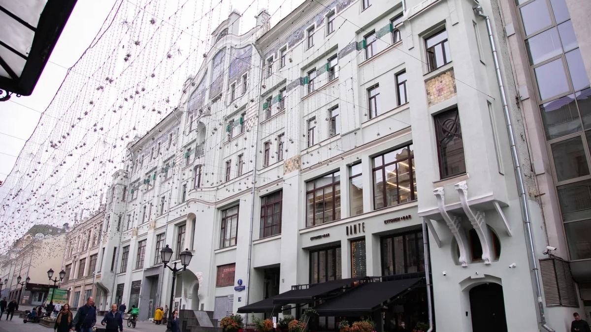 Помещение в доходном доме на Кузнецком мосту выставили на торги