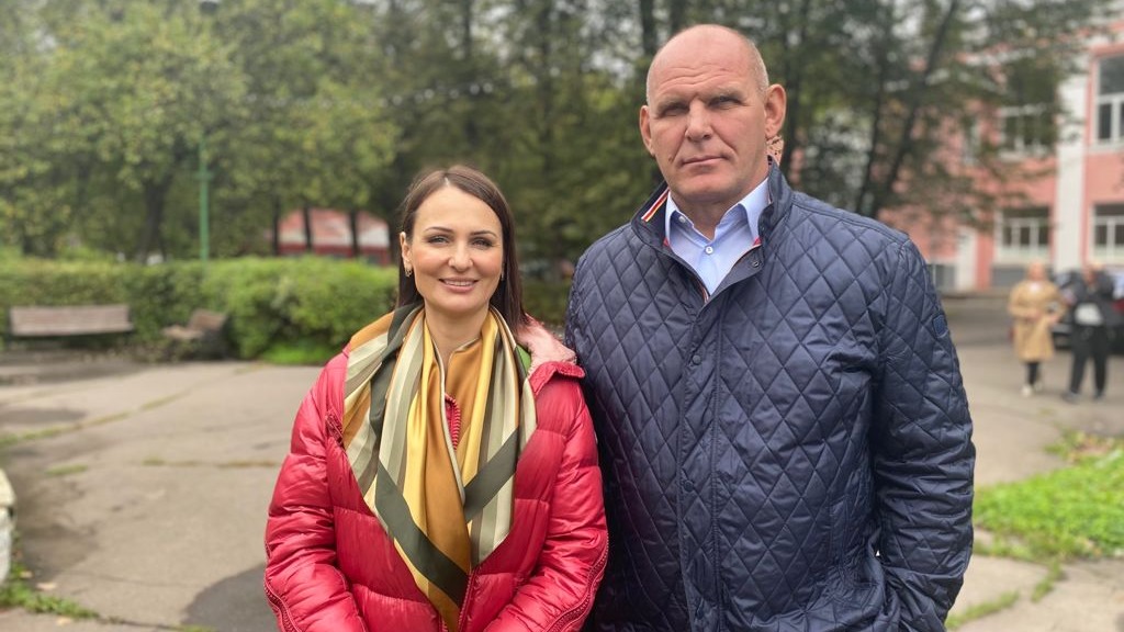 Развивать спортивные объекты шаговой доступности предложили Карелин и Буцкая