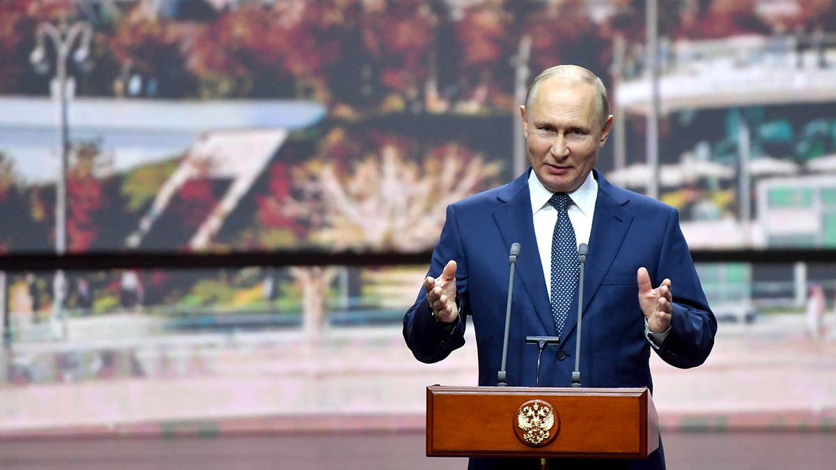 Владимир Путин поздравил москвичей с Днем города