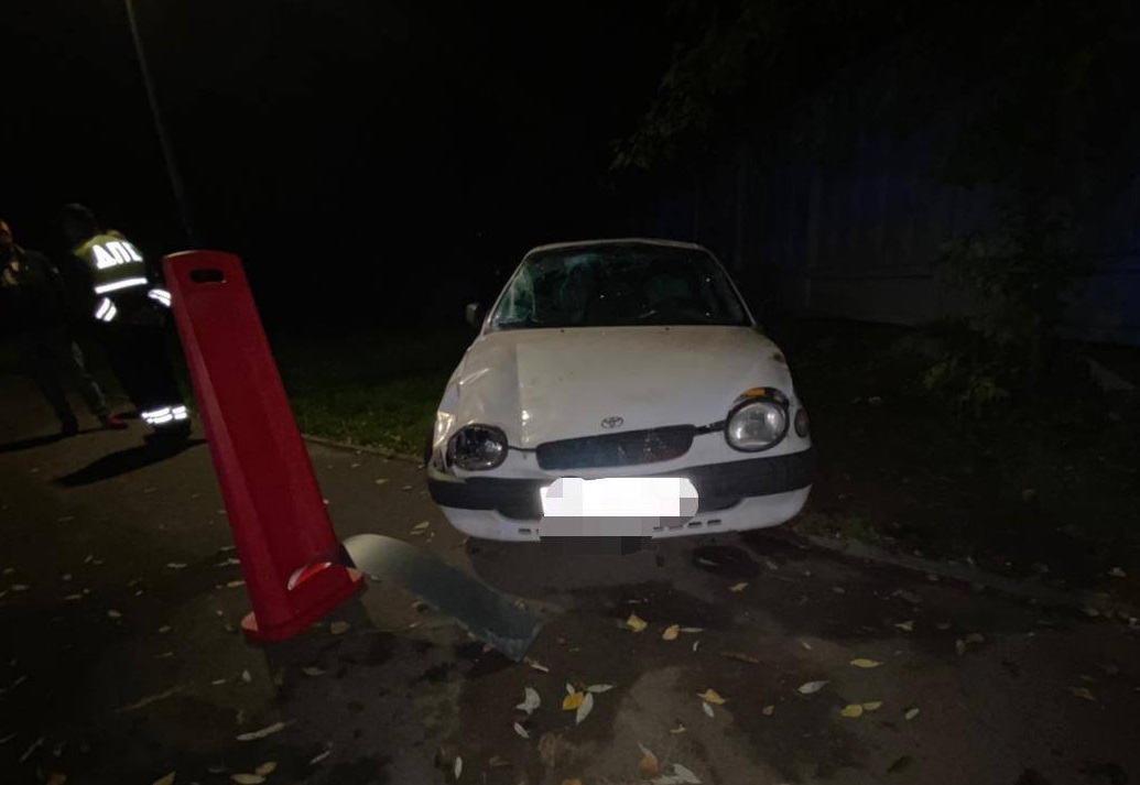 Прокуратура начала проверку из-за ДТП, где подросток сбил женщину с ребенком 