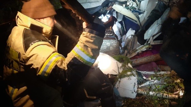 Найден черный ящик совершившего под Иркутском жесткую посадку самолета L-410