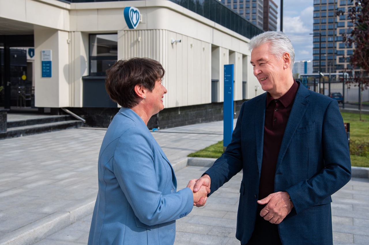 Светлана Разворотнева: Новая поликлиника на Судостроительной — нужный людям и современный комплекс