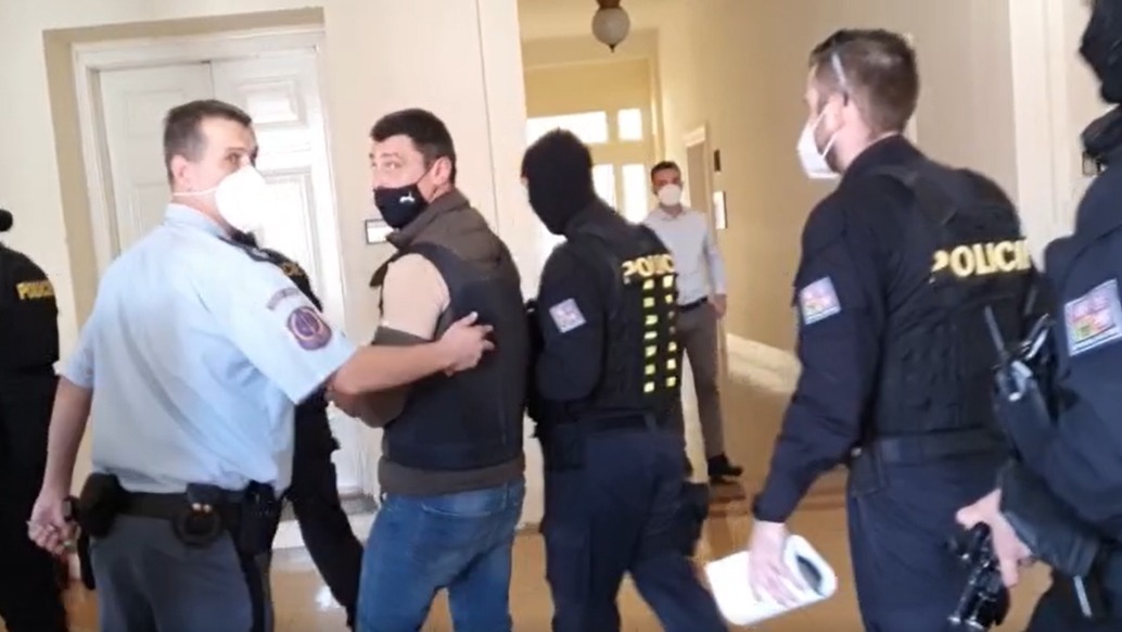 Дочь задержанного в Чехии россиянина Франчетти заявила, что его не передадут Киеву